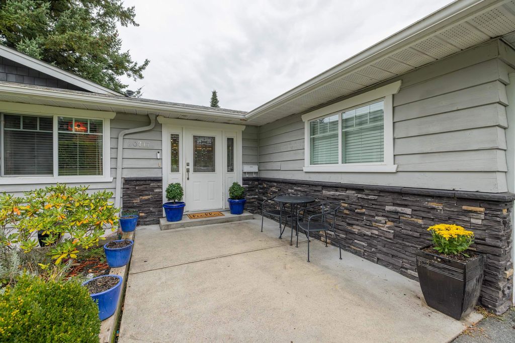 Photo of 20717 Grade Crescent, Langley, BC V3A 4K2 (MLS # R3061351)