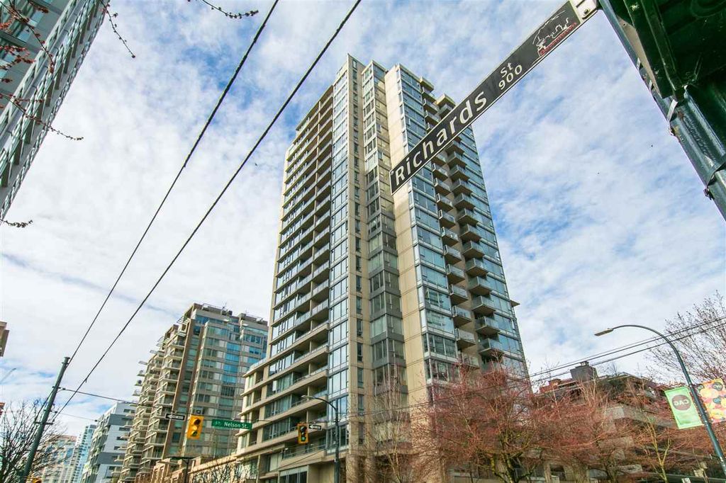 listing image 1103660849520817476