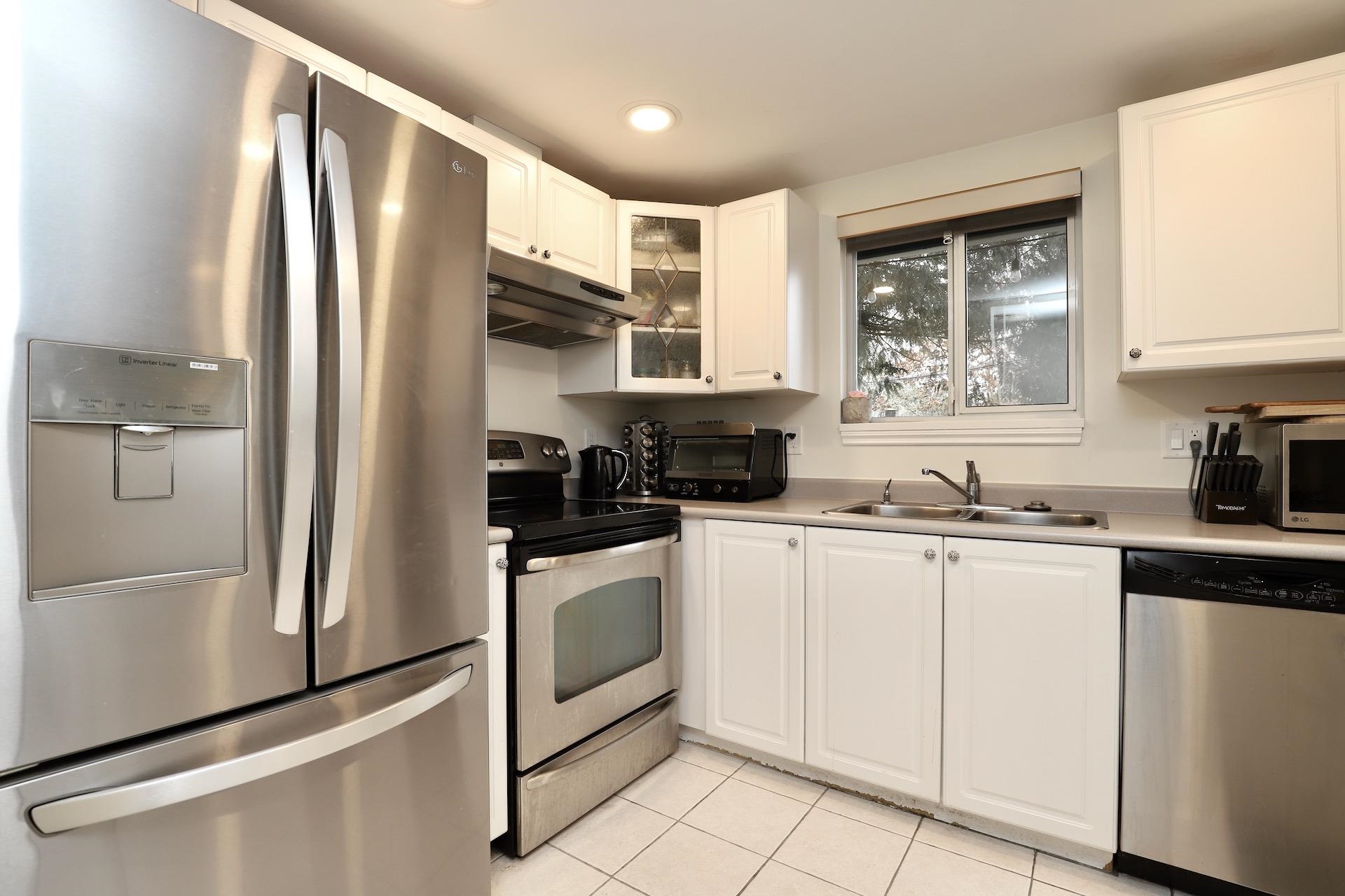 21409 Dewdney Trunk Road 16