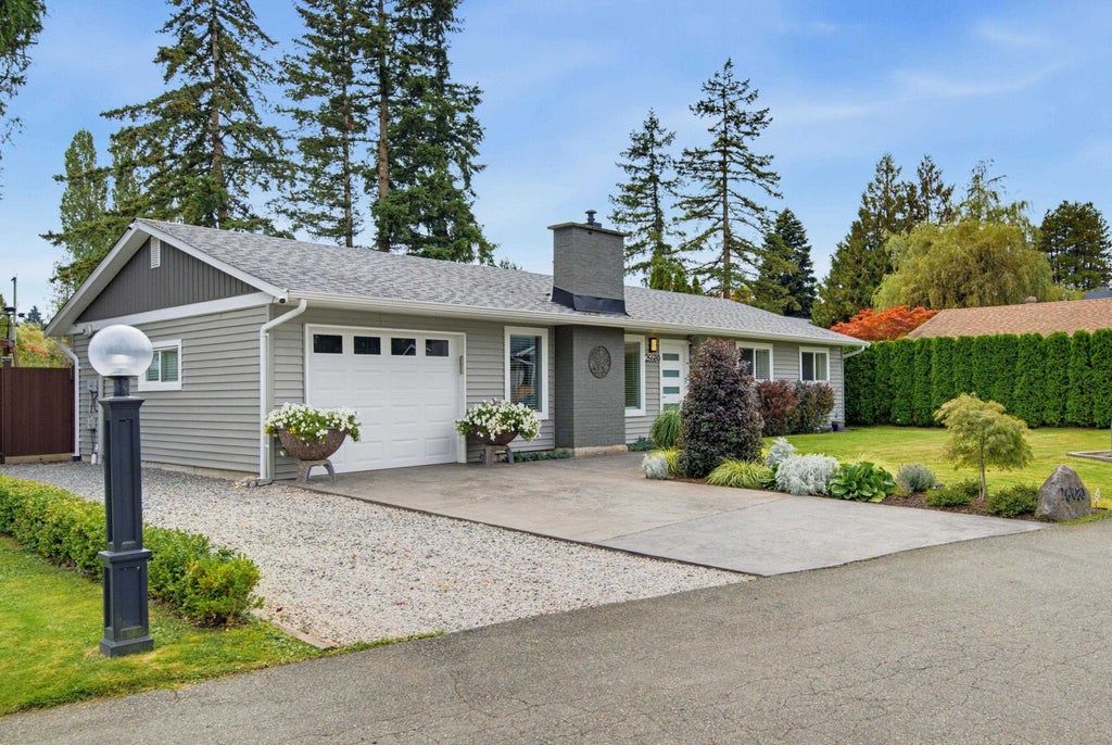 Photo of 26680 32 Avenue, Langley, BC V4W 3N8 (MLS # R3171247)