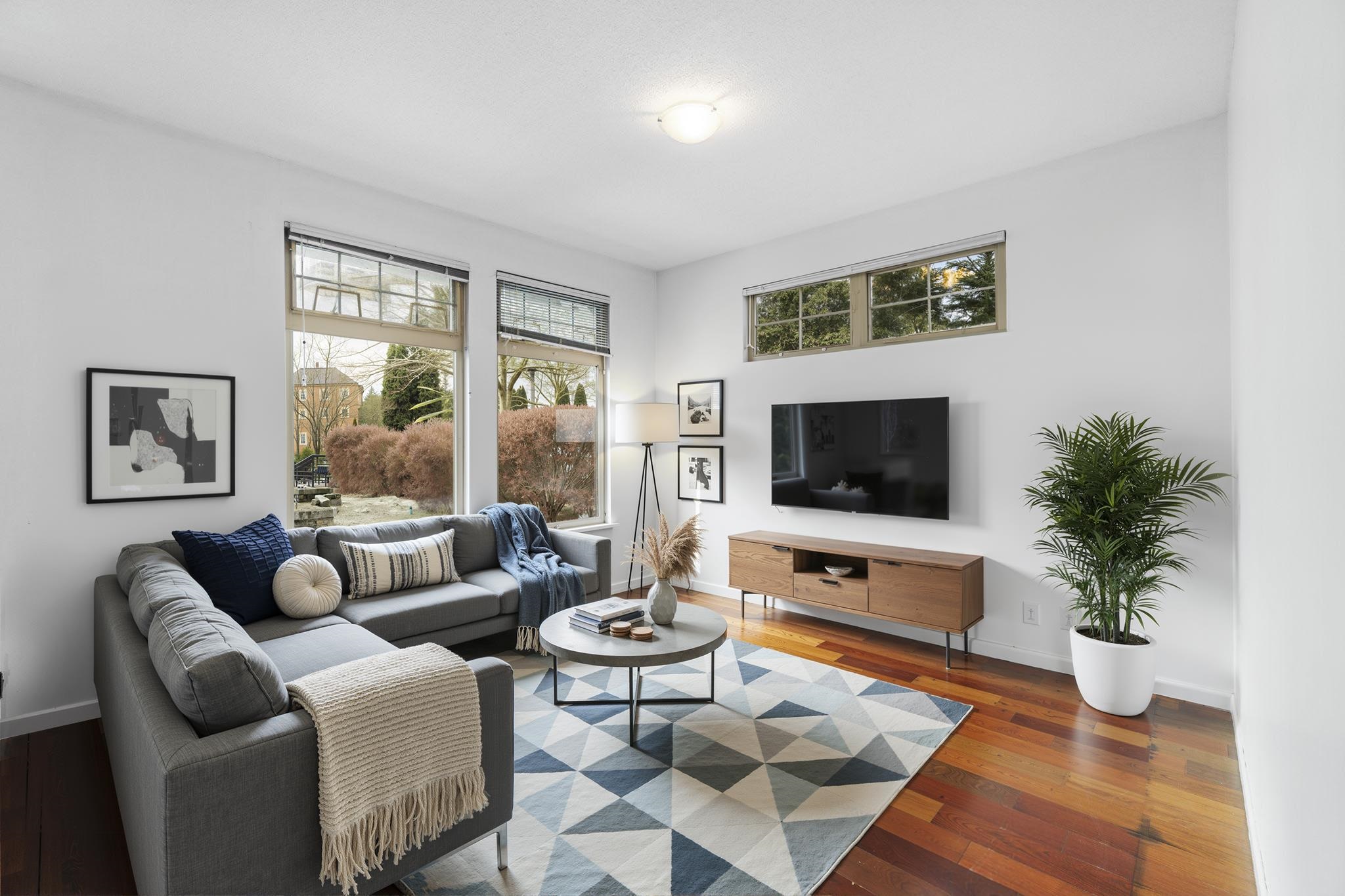 245 Francis Way 13