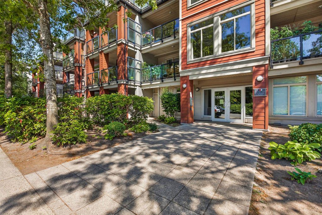 Photo of 15385 101a Avenue #121, Surrey, BC V3R 0B4 (MLS # R3131072)
