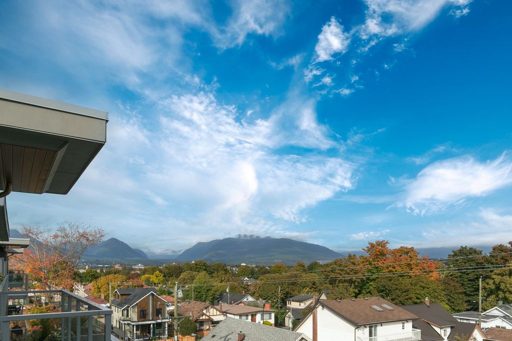 listing image 1105808707358478350