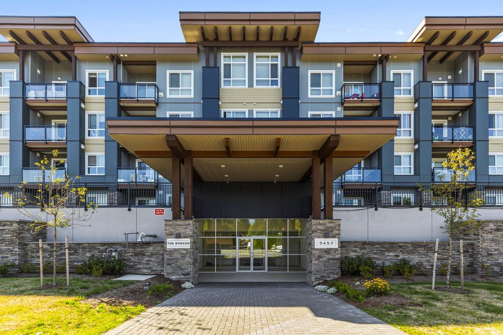 Photo of 9450 Robson Street #214, Chilliwack, BC V2P 0L7 (MLS # R3110536)