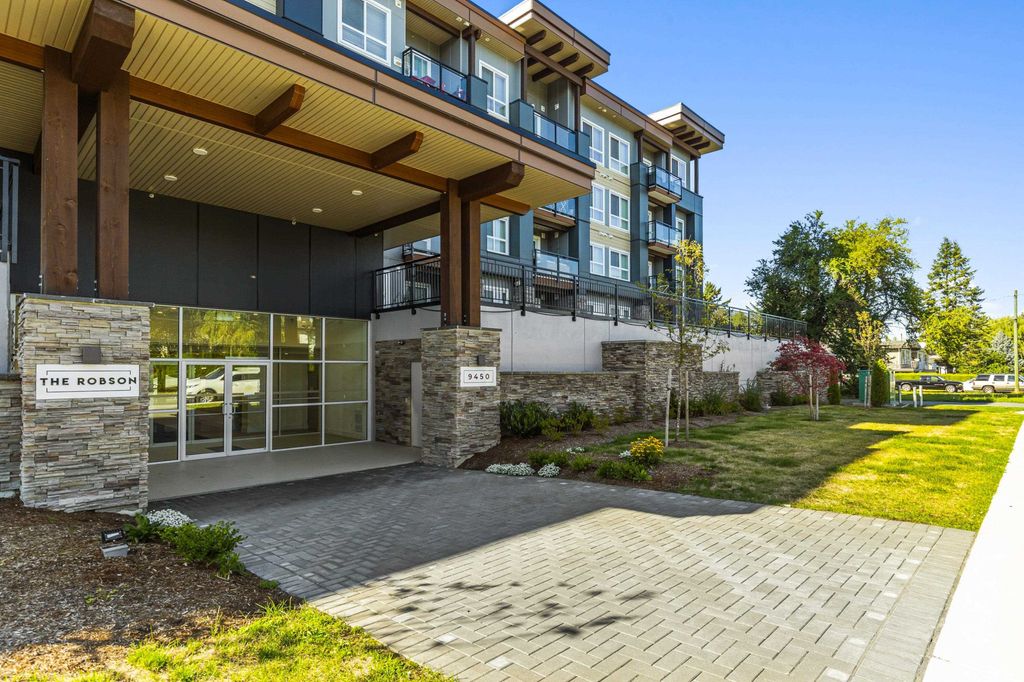 Photo of 9450 Robson Street #214, Chilliwack, BC V2P 0L7 (MLS # R3110536)