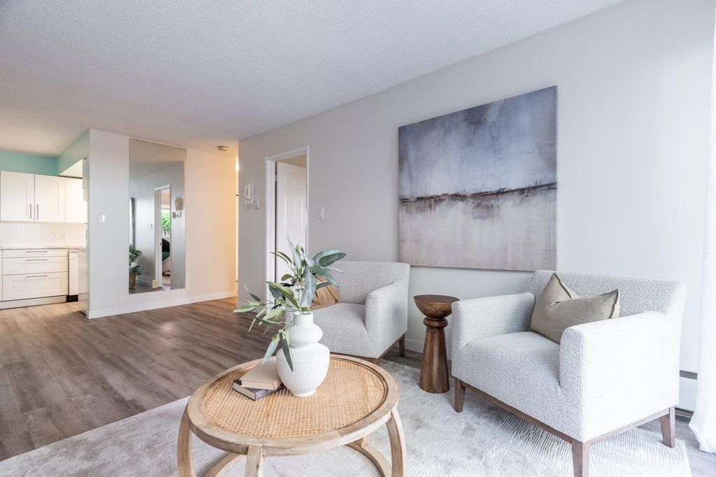 listing image 1102523498892367901