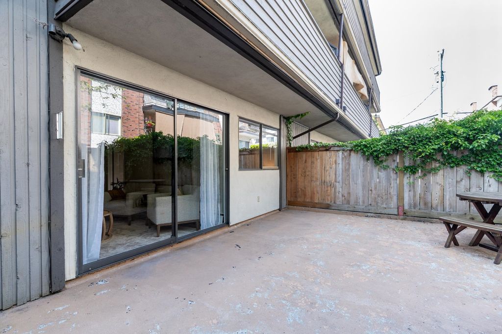 listing image 1103484596877038903