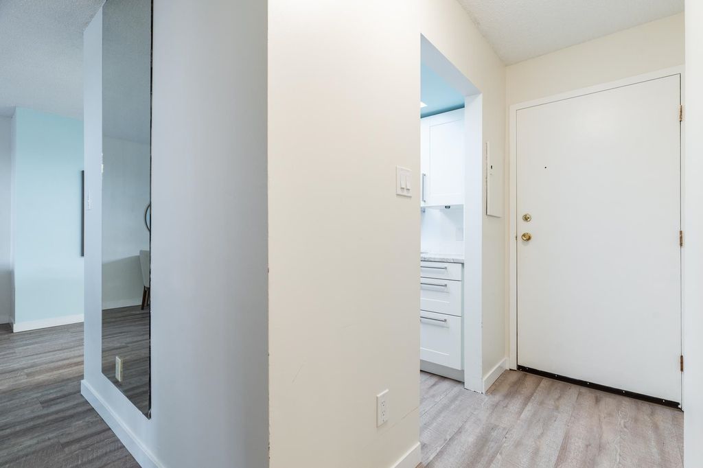 listing image 1100110081036734002
