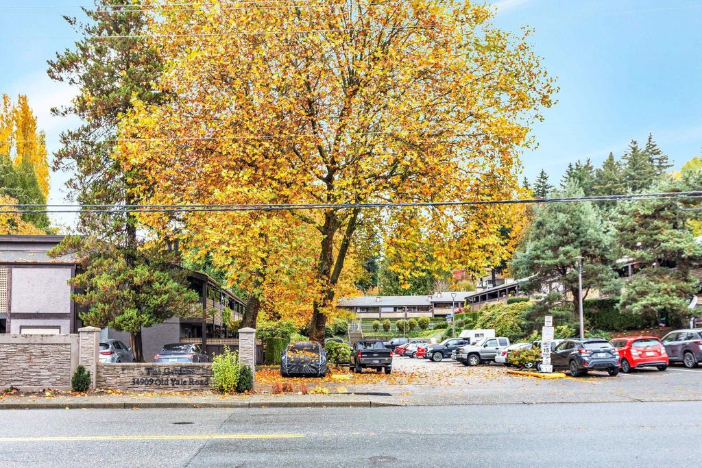 Photo of 34909 Old Yale Road #822, Abbotsford, BC V3G 2E7 (MLS # R3080204)