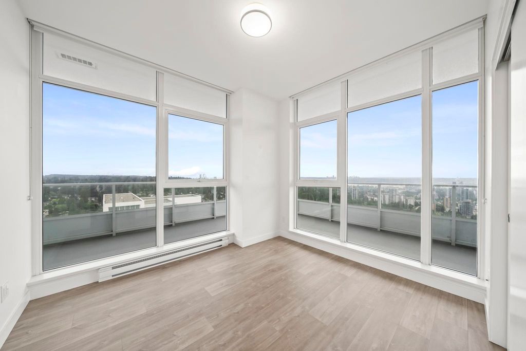 listing image 1105413886710970434