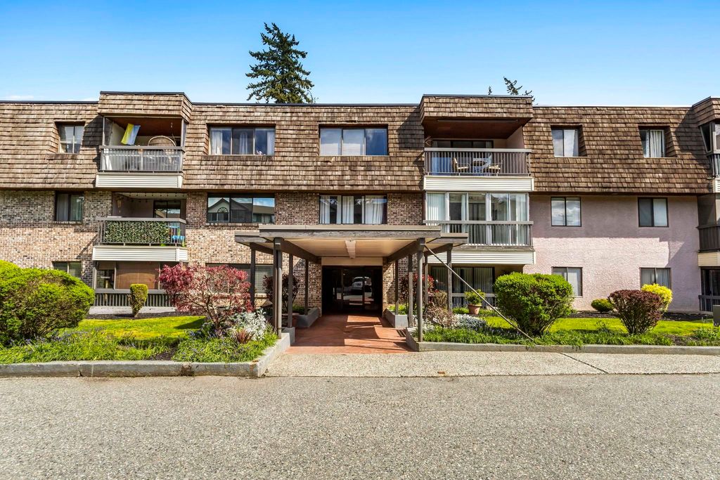 Photo of 32175 Old Yale Road #311, Abbotsford, BC V2T 2C8 (MLS # R3113517)