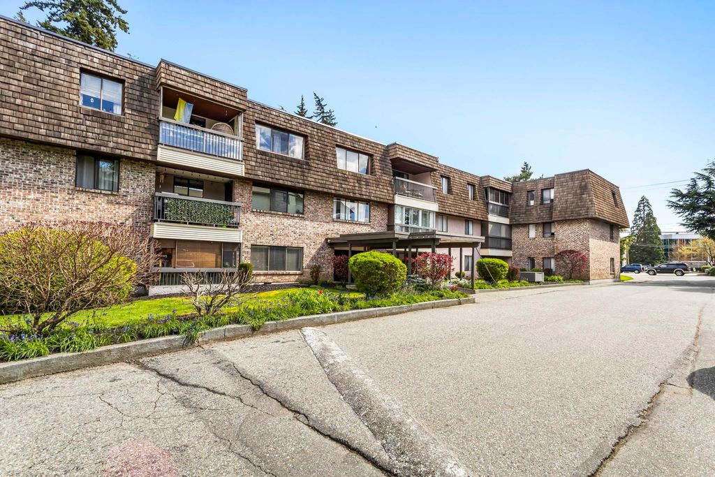 Photo of 32175 Old Yale Road #311, Abbotsford, BC V2T 2C8 (MLS # R3113517)