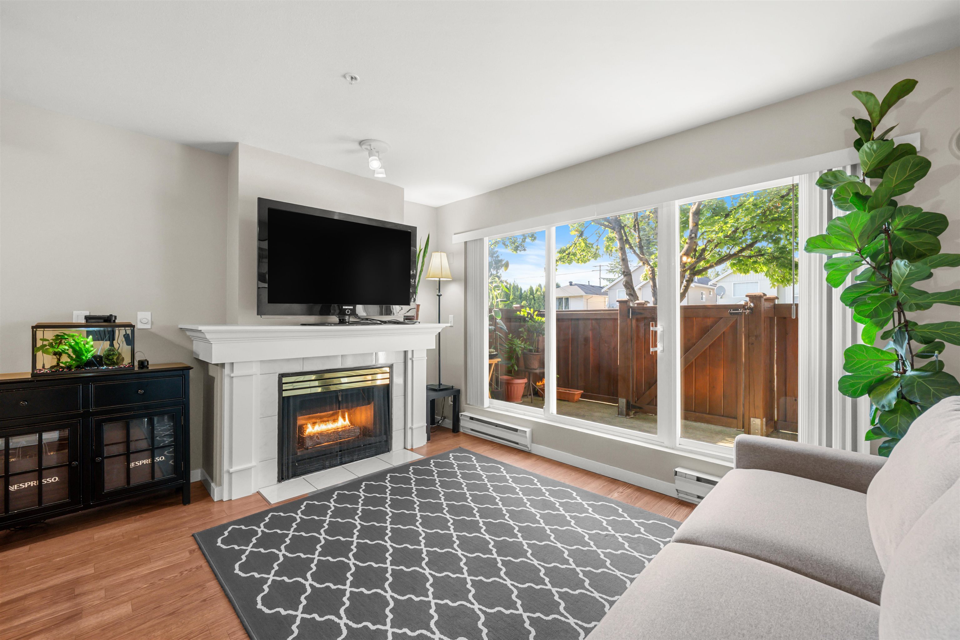 1570 Prairie Avenue 102