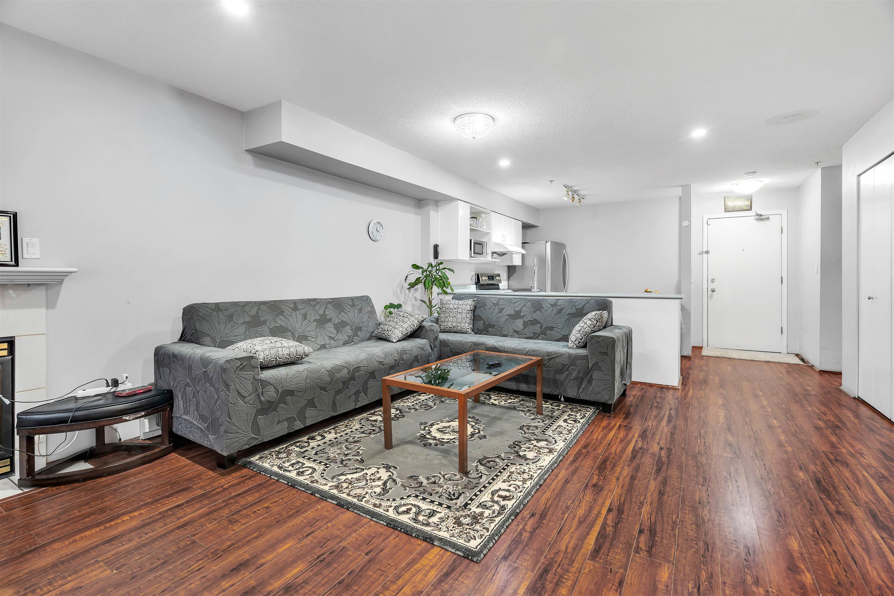 12130 80 Avenue 302