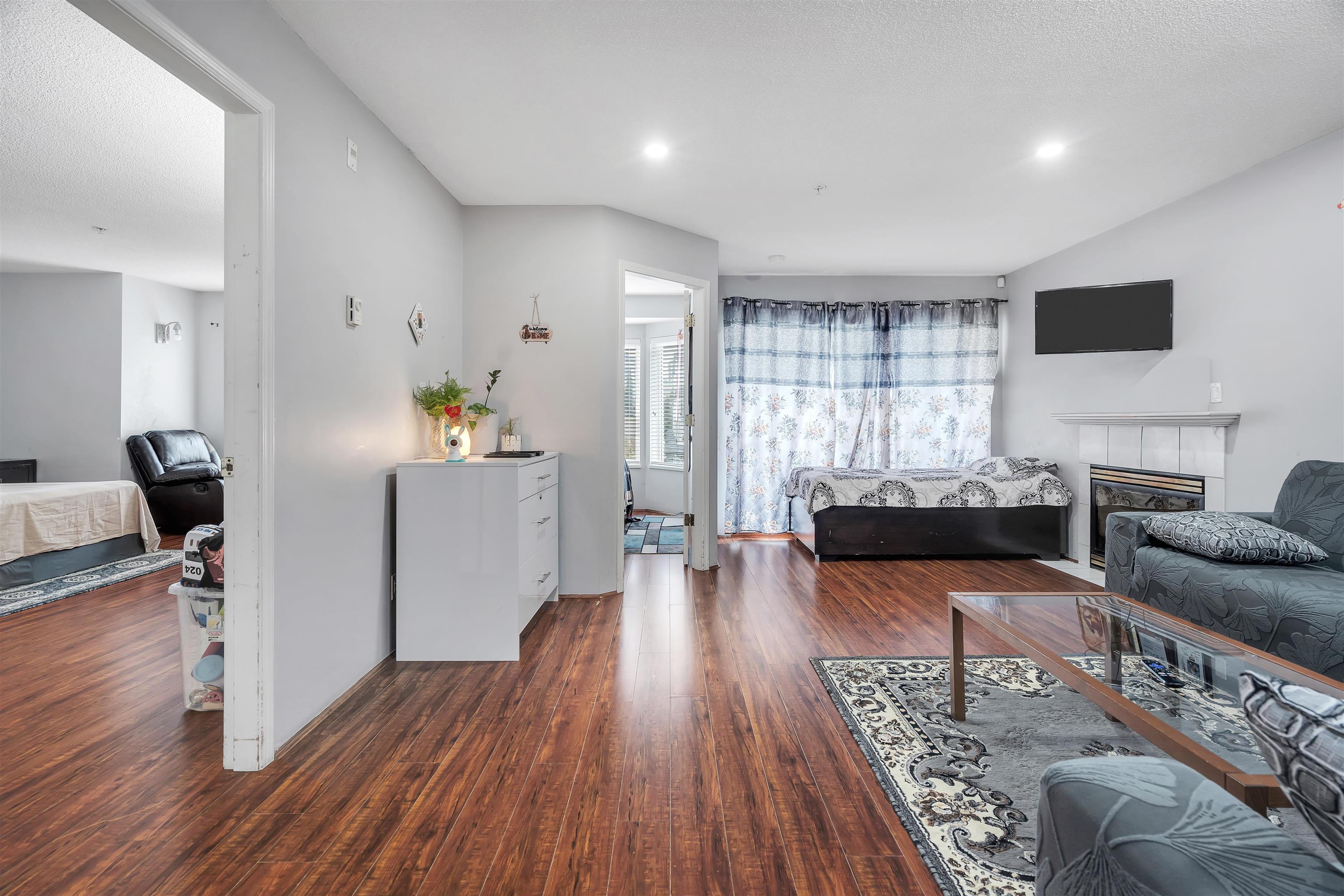 12130 80 Avenue 302