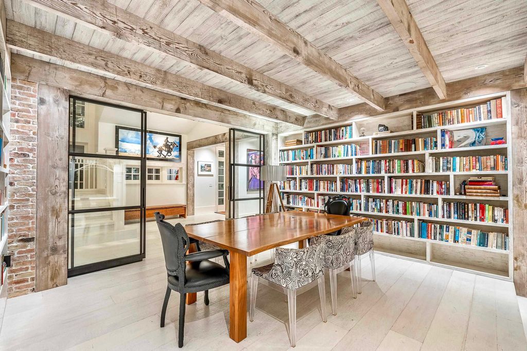 listing image 1103934443663573552