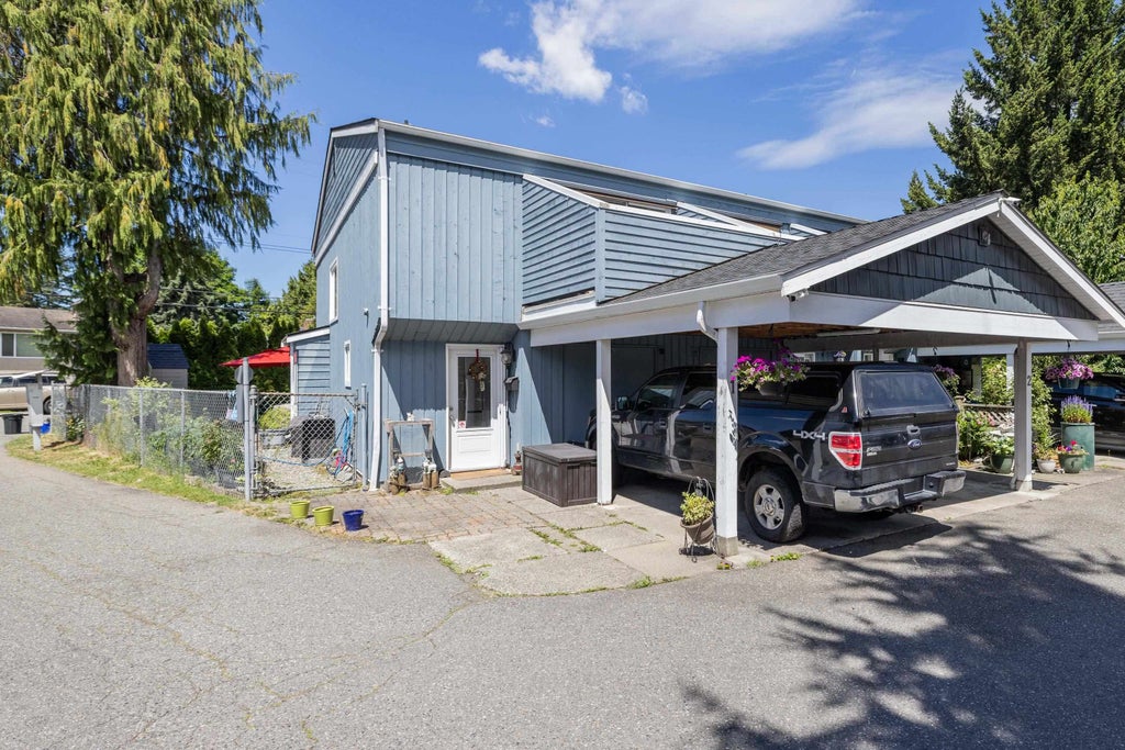 Photo of 3168 268 Street #1, Langley, BC V4W 3S1 (MLS # R3137113)