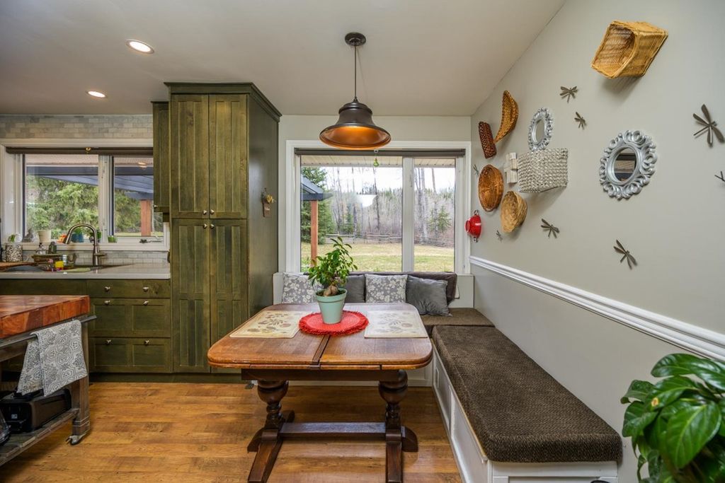 listing image 1107233918697356428