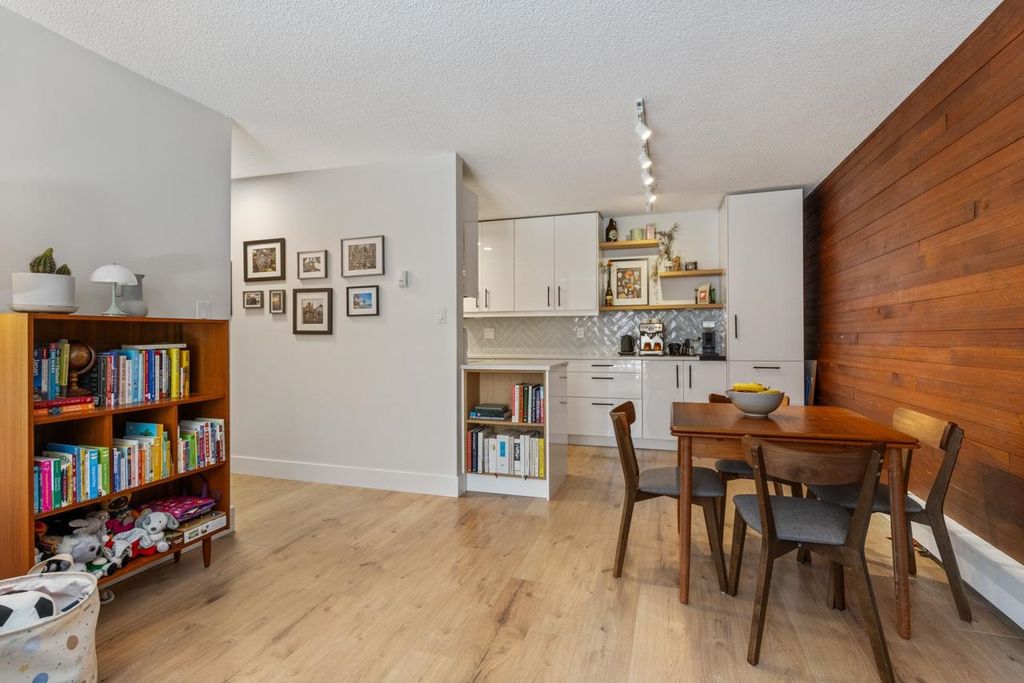 listing image 1105456849084532901