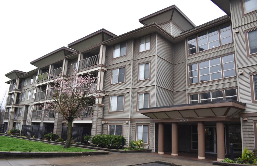 Photo of 45559 Yale Road #402, Chilliwack, BC V2P 0B1 (MLS # R3104634)