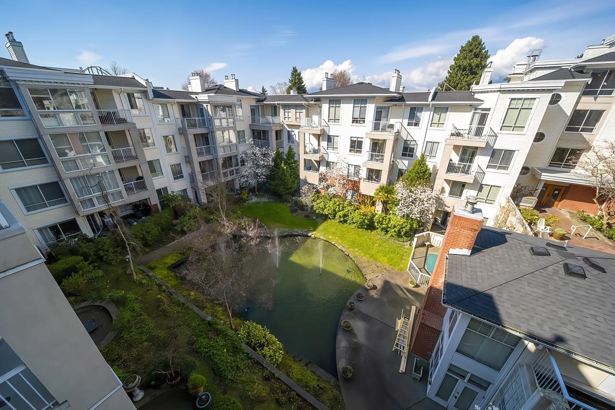 383 E 37th Avenue 431