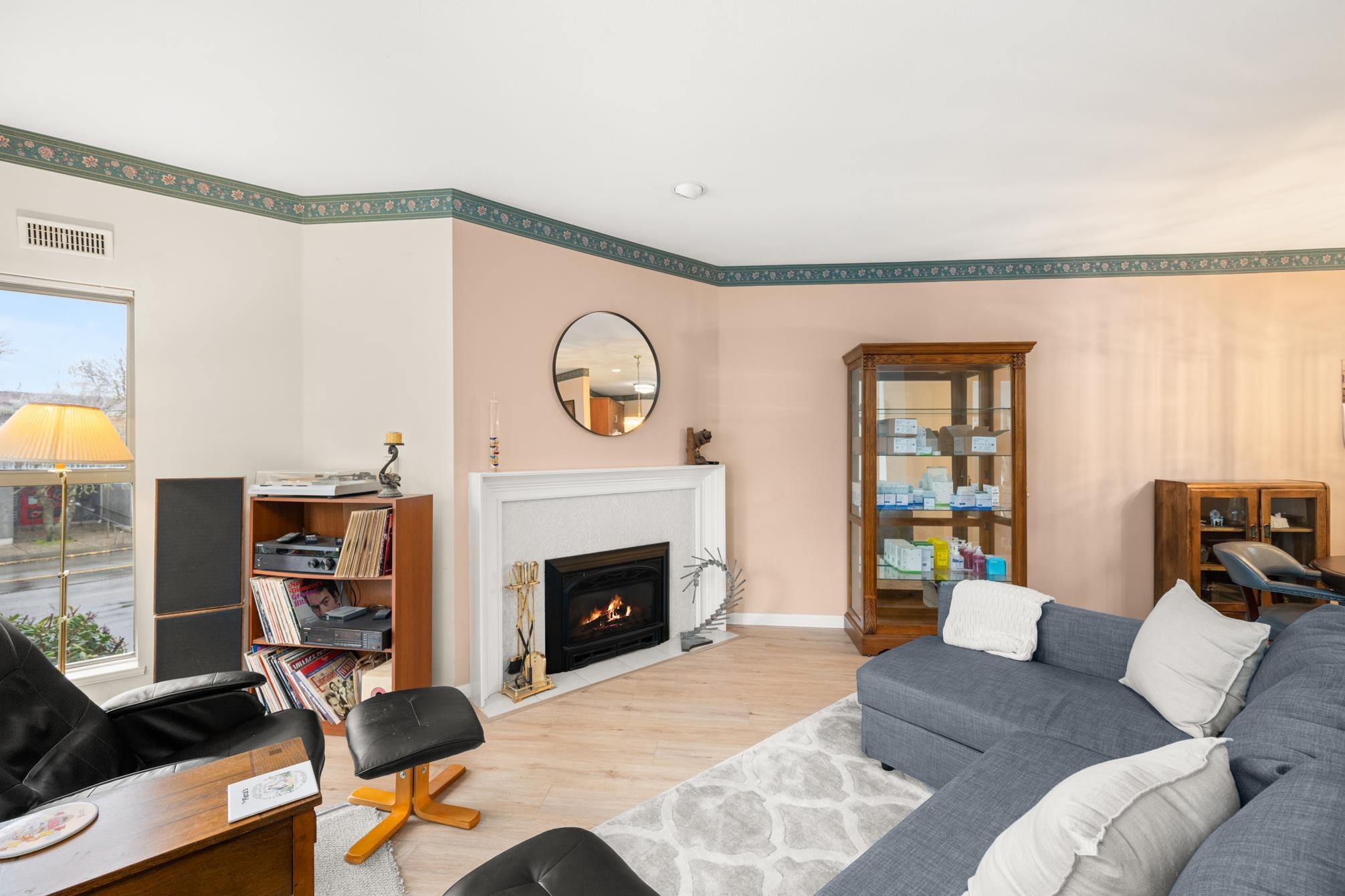 4753 West River Road 108