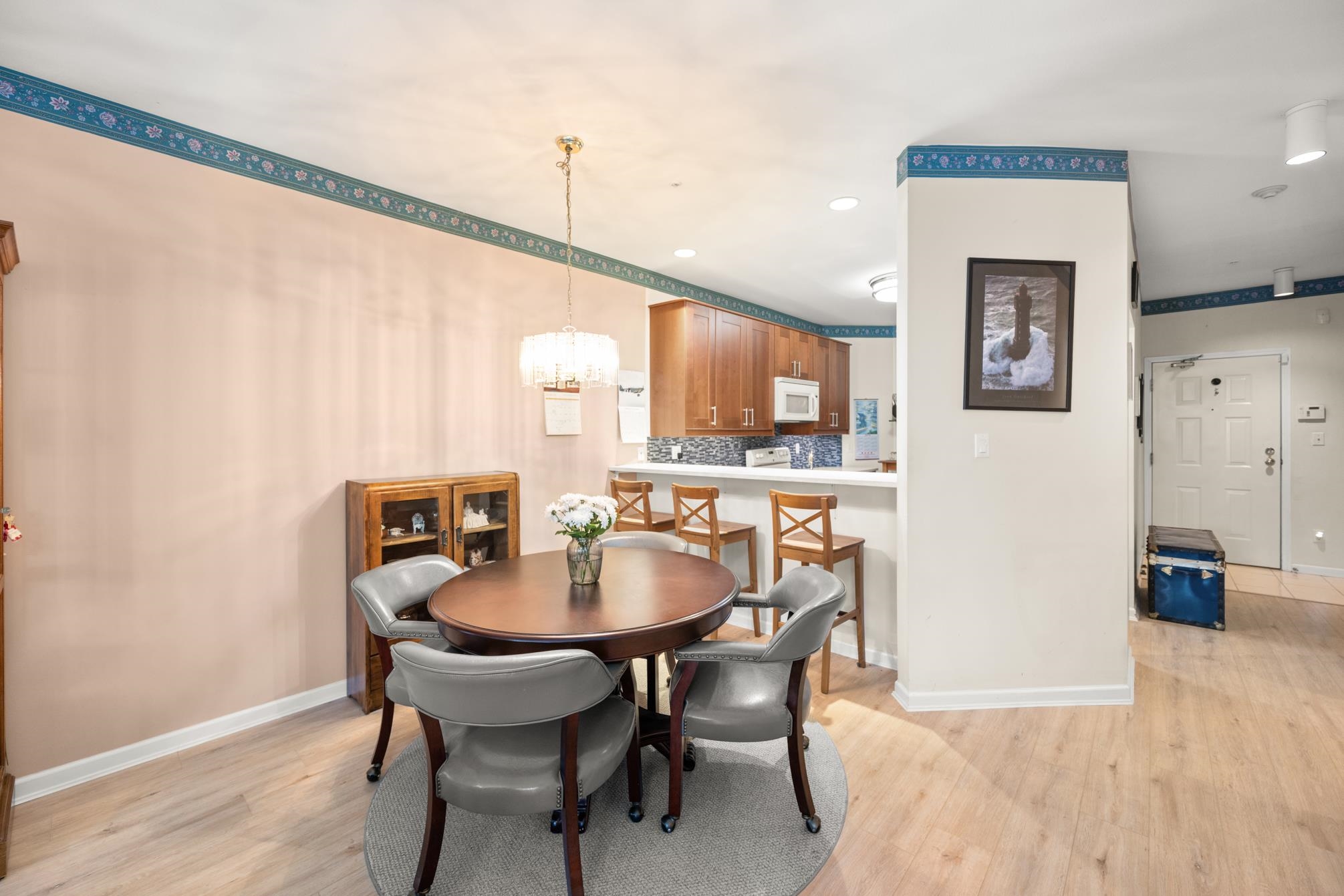 4753 West River Road 108