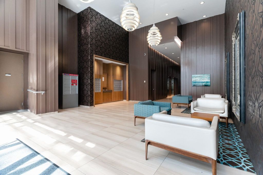 listing image 1106742203471266270