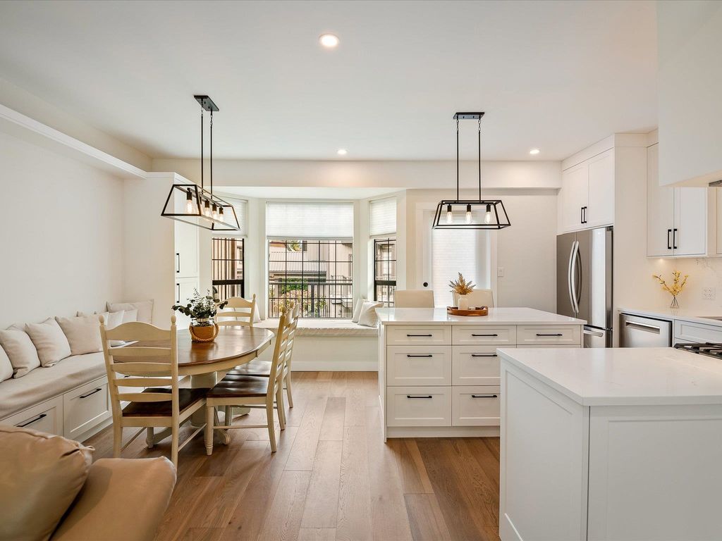 listing image 1101220933469307666