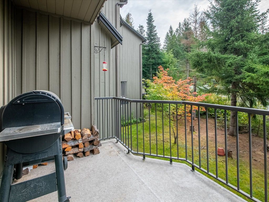 listing image 1101838282501140705