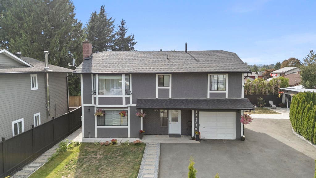 Photo of 11721 Furukawa Place, Maple Ridge, BC V2X 8T6 (MLS # R3154916)