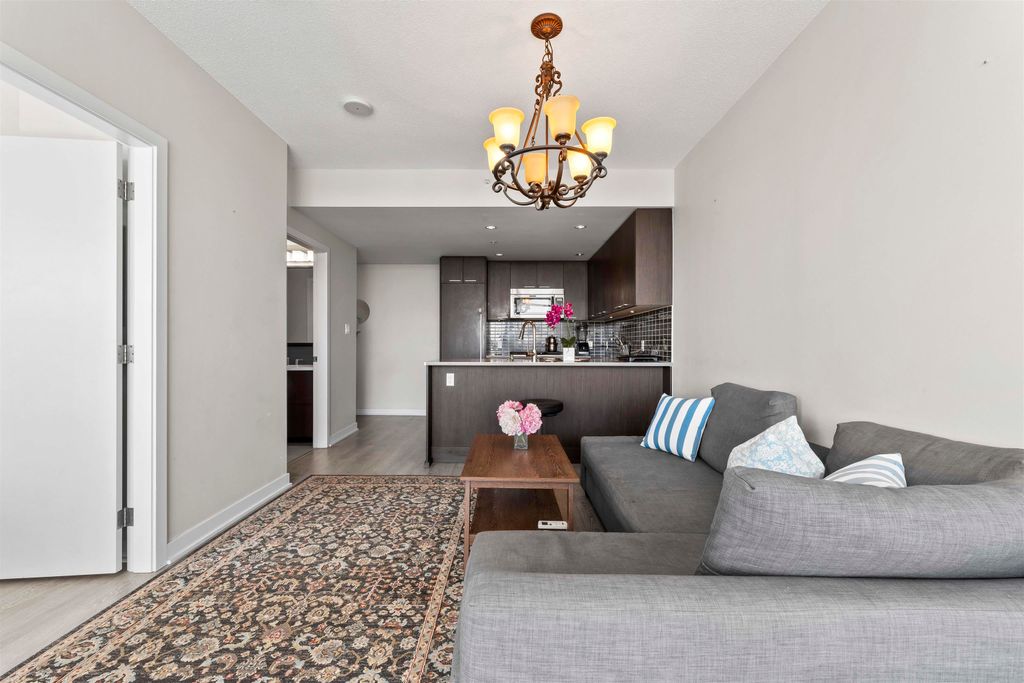 listing image 1101447634912899923
