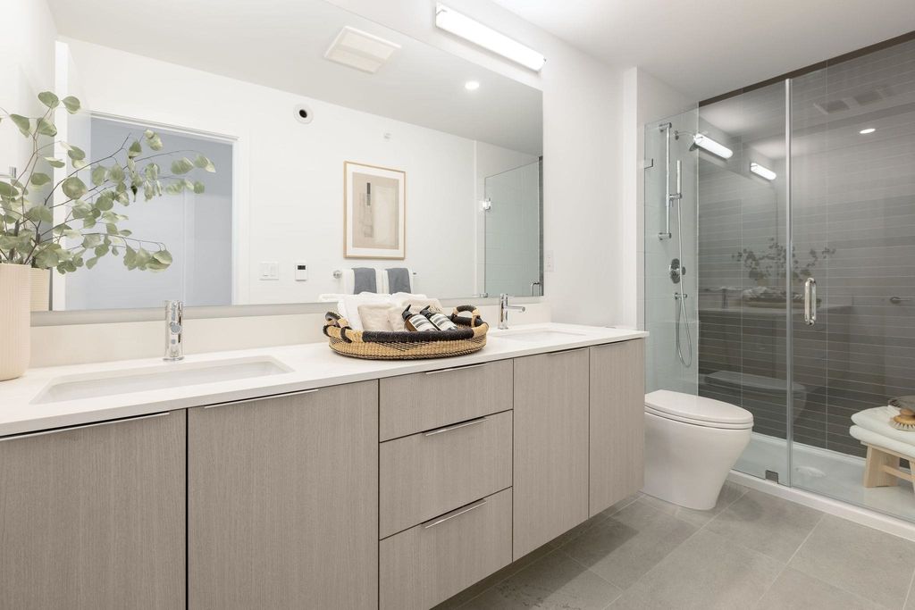 listing image 1106089401221447422