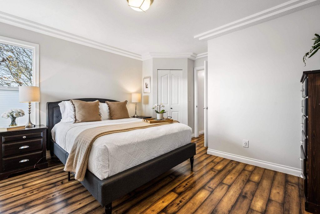 Photo of 45658 Lewis Avenue #B, Chilliwack, BC V2P 3C6 (MLS # R3114035)