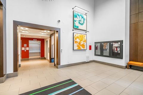 4818 Eldorado Mews 719 Vancouver BC V5R 0B3