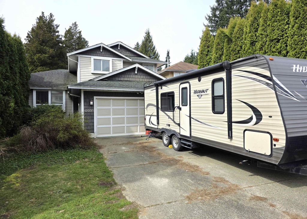 Photo of 12033 206b Street, Maple Ridge, BC V2X 9T8 (MLS # R3114428)