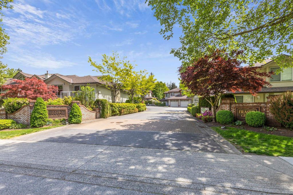 listing image 1100856593206183756