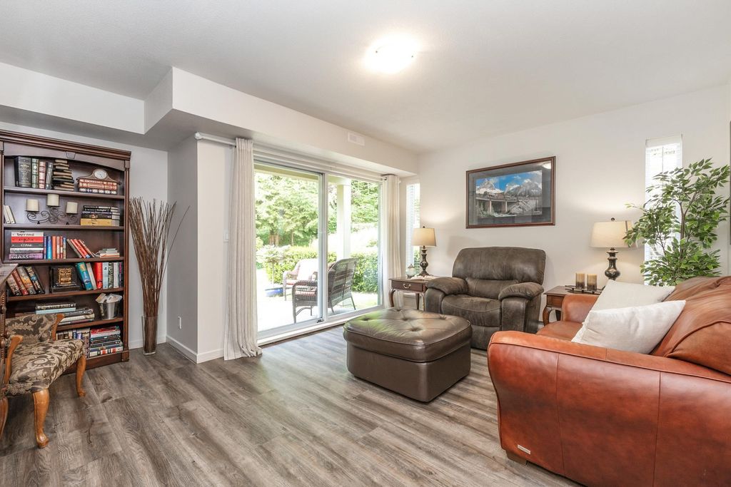 listing image 1107178527654683419