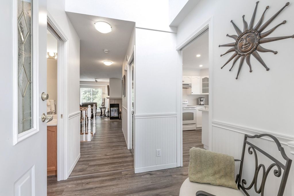 listing image 1100967575659896378