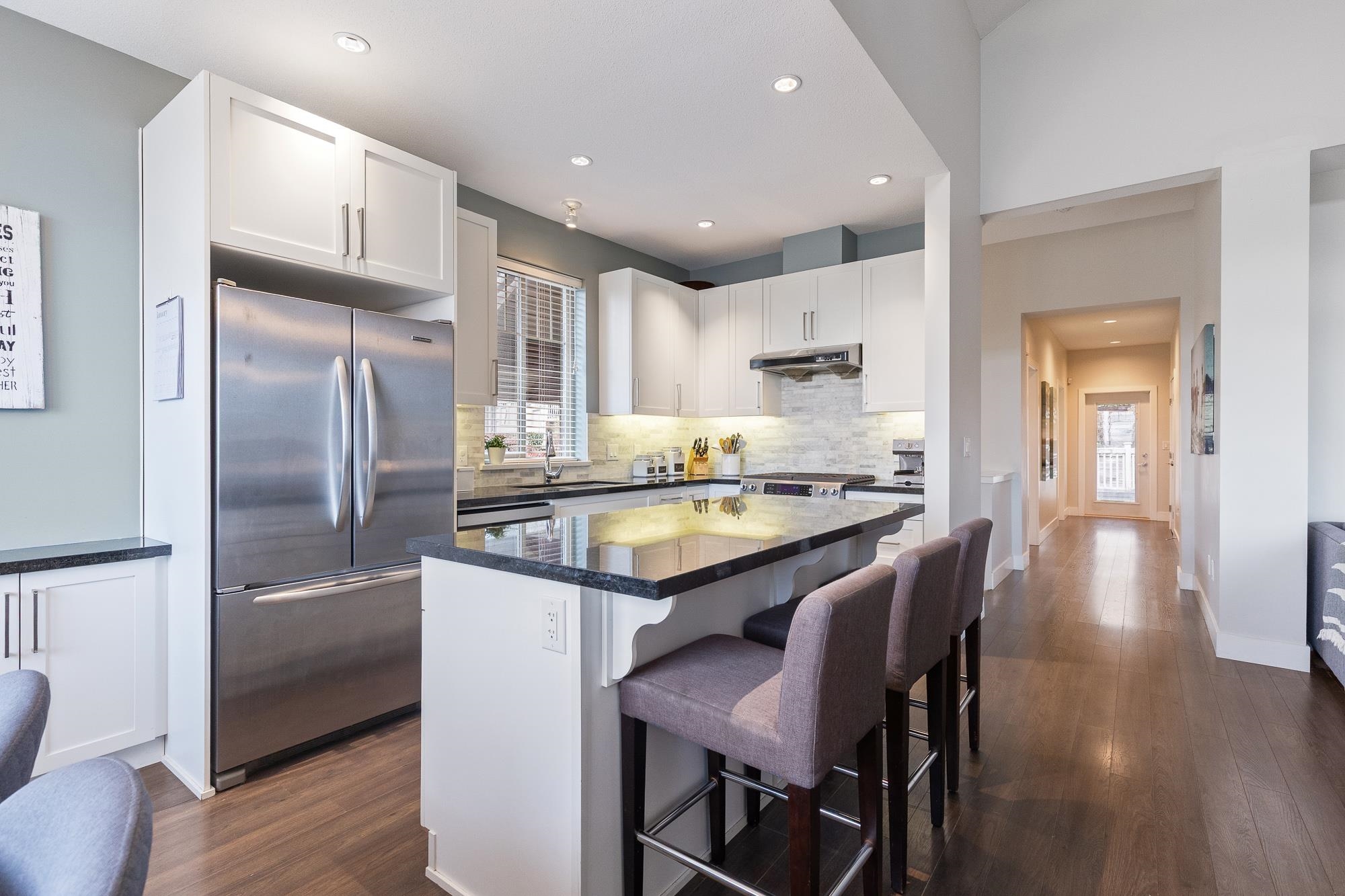 3467 Gislason Avenue 118