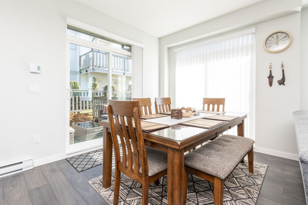 listing image 1100968630069160735