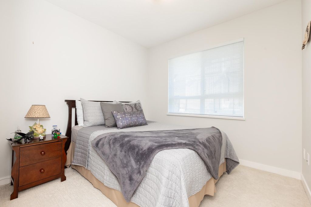 listing image 1109486508431046639