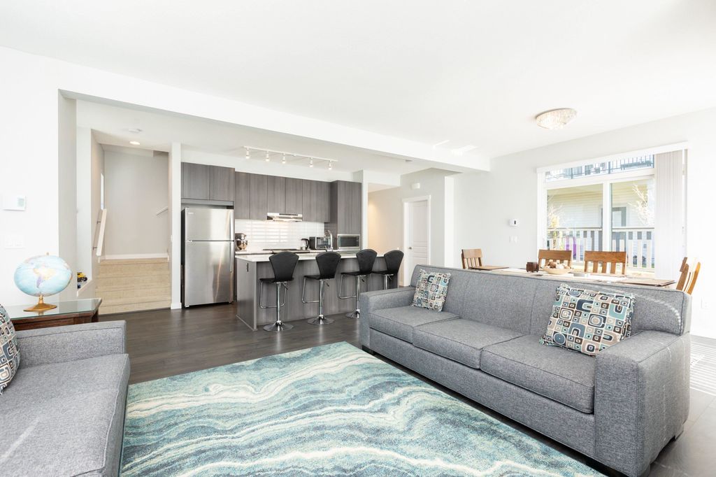 listing image 1100243941896290288