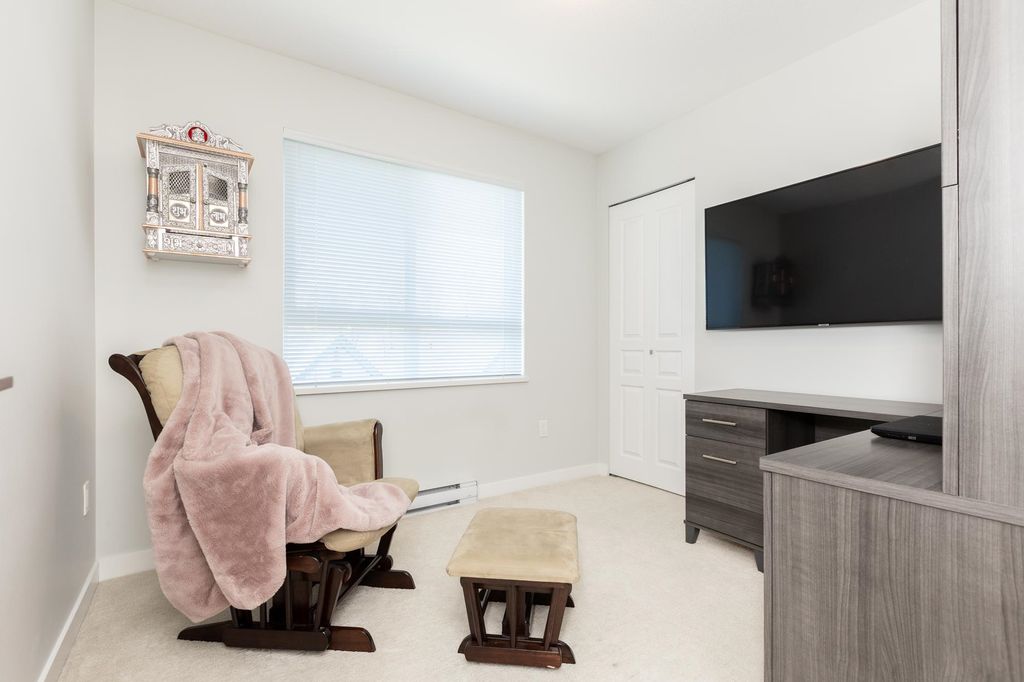 listing image 1101149182249175509