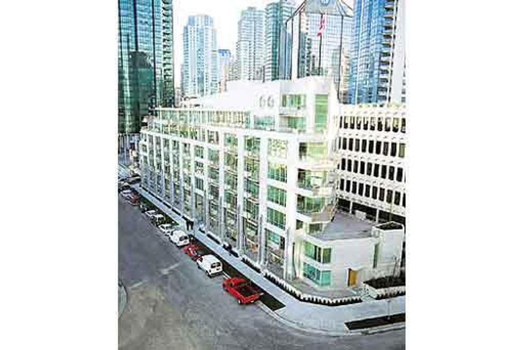 listing image 1101821080254562946