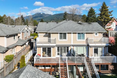 205 E 18th Street North Vancouver BC V7L 2X7