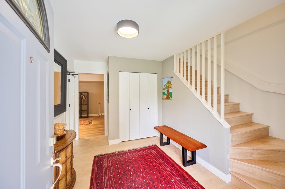 809 Seymour Boulevard