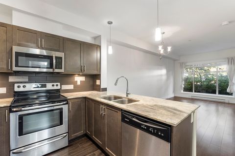 13468 King George Boulevard L115 Surrey BC V3T 0H5