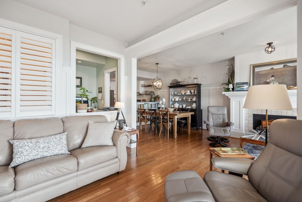 listing image 1105347436167088078