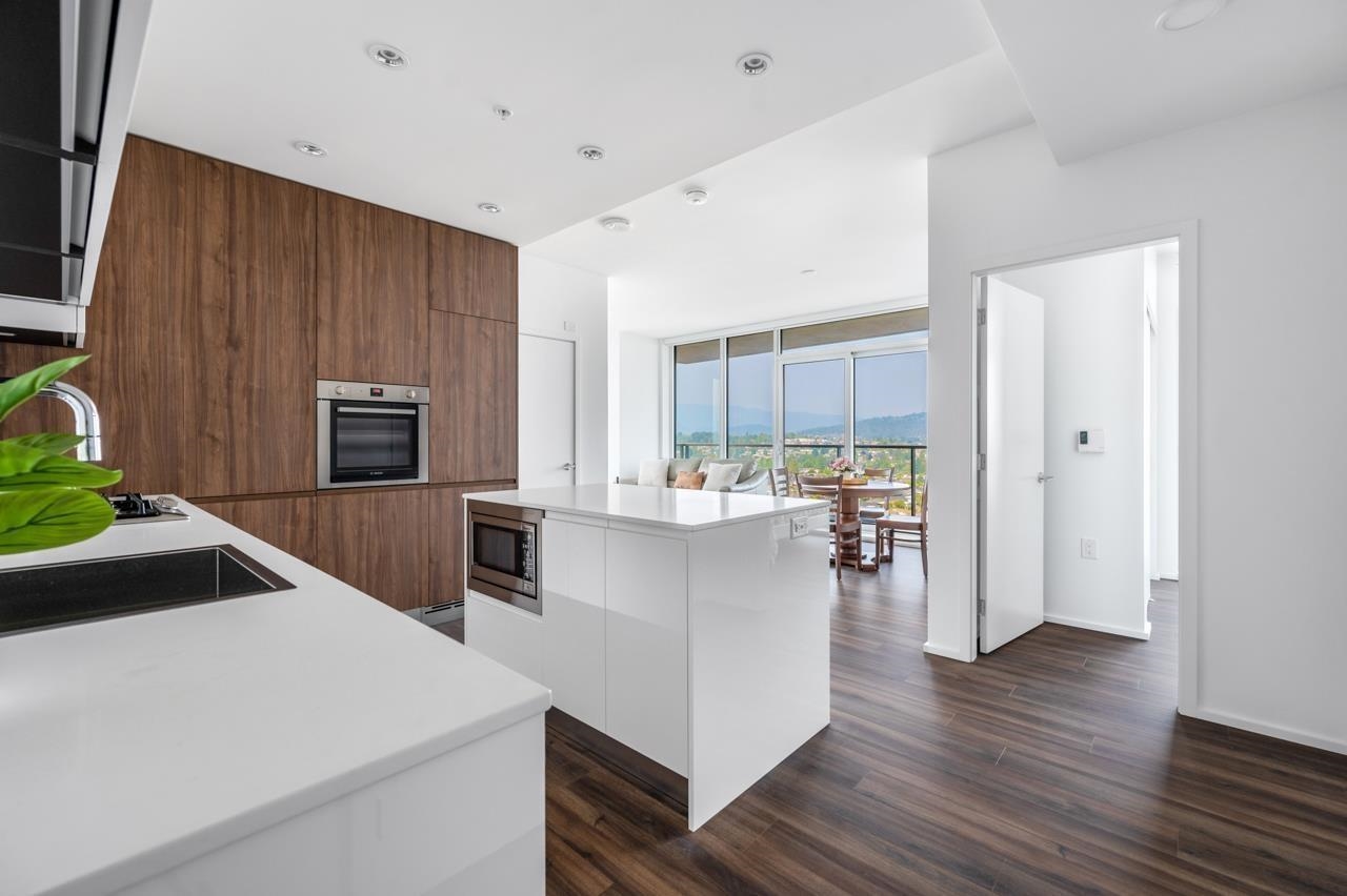 4650 Brentwood Boulevard 2111